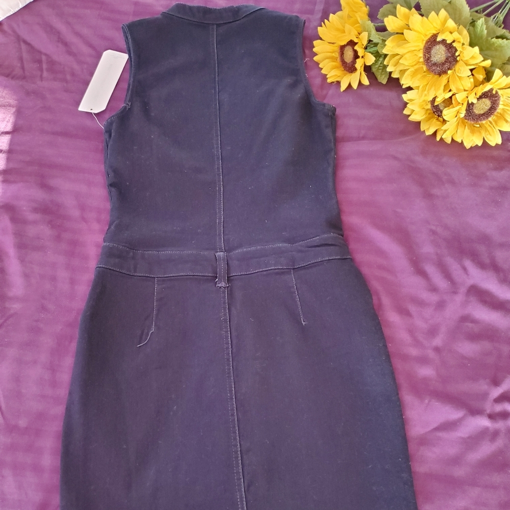 🤩Almost Famous Bodycon Denim Dress🤩 - Picture 3 of 8